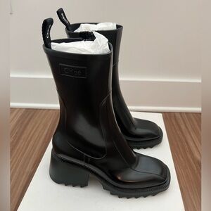 Chloe boots